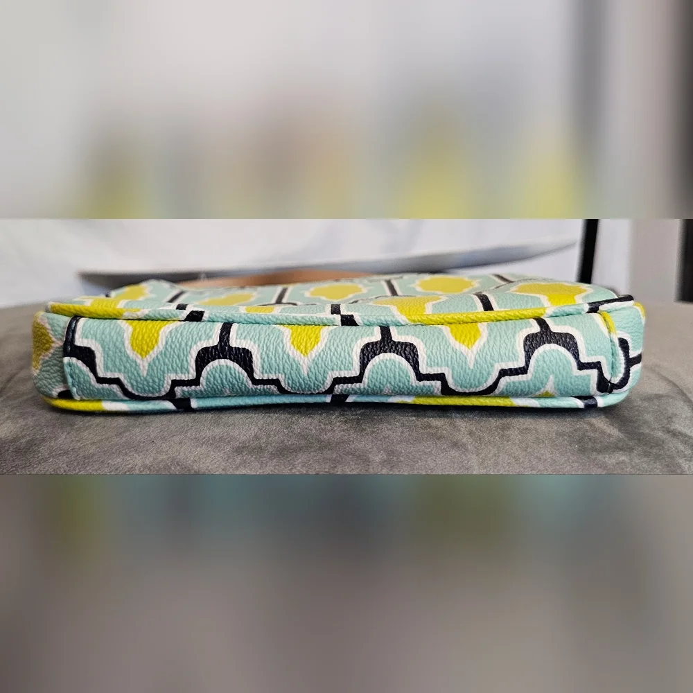 *NWOT* Kate Spade Cabana Tile Linet Wristlet